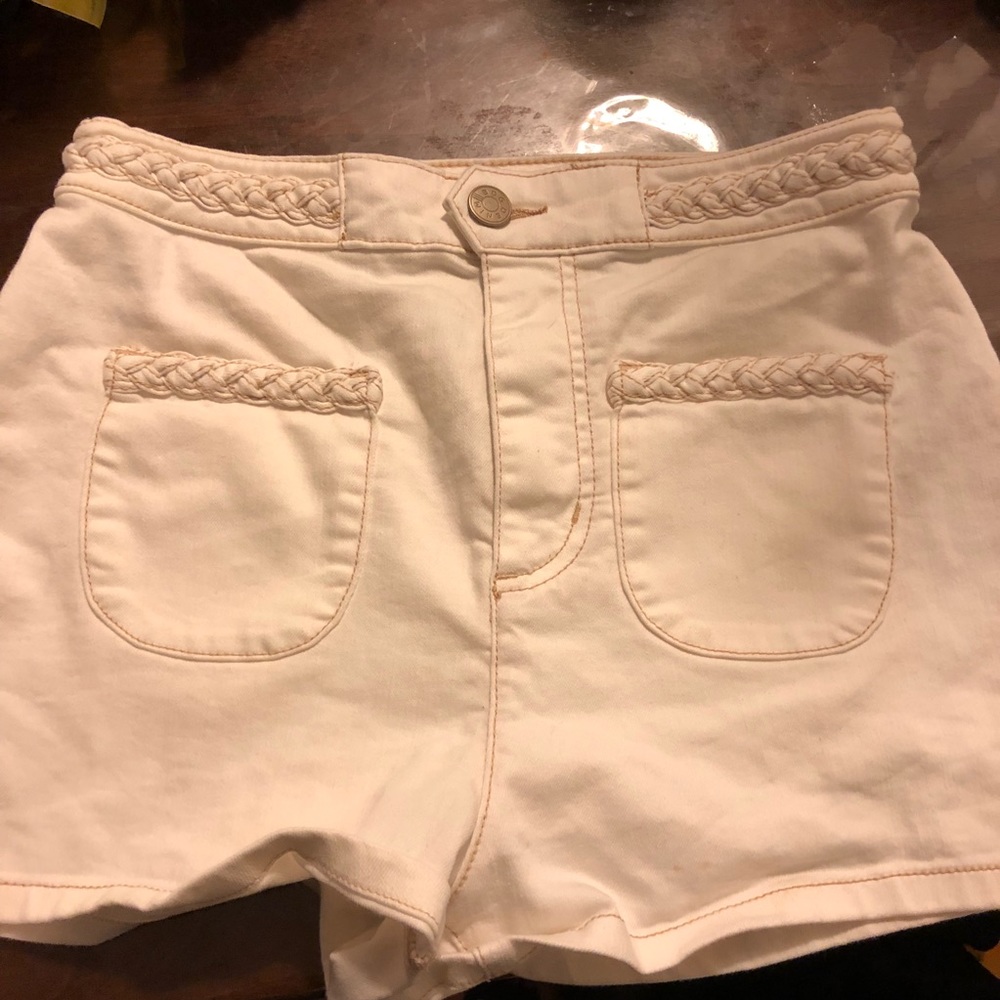 Bdg 29 high waisted shorts